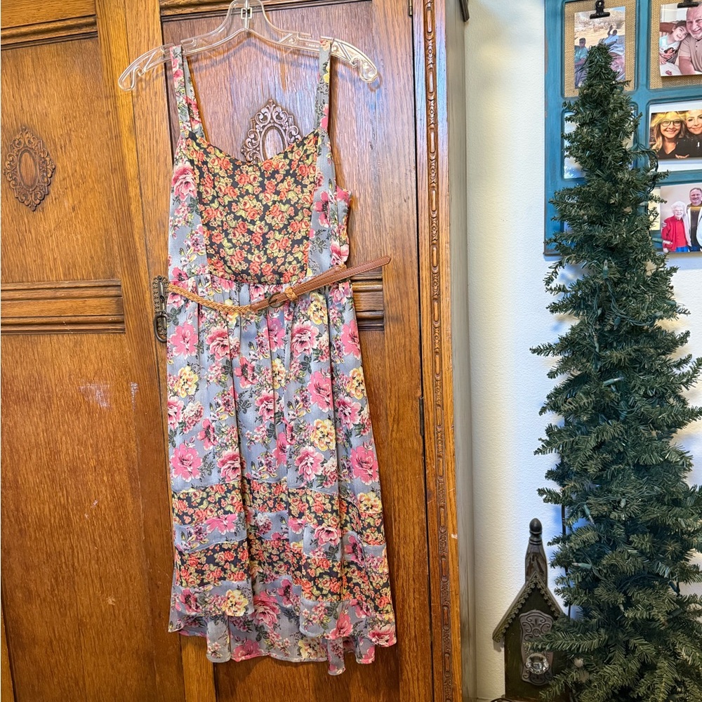 Mudd Floral Print Midi Dress with Belt